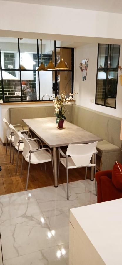 Liege 4420 Rue Jean Jaures 45 Grande Maison Joyeuse Avec Terrasse 30M2 Pour 8 Personnes Maximum Saint-Nicolas  Exteriér fotografie