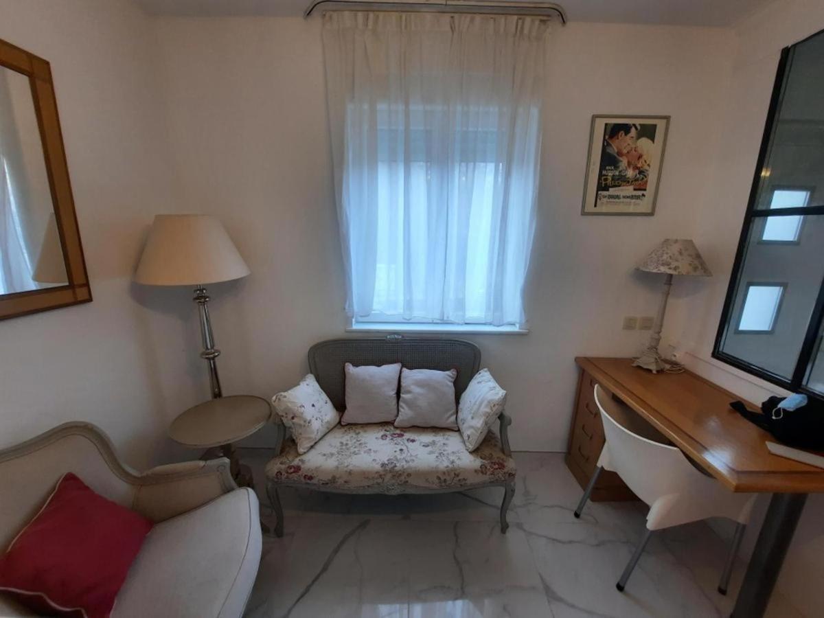 Liege 4420 Rue Jean Jaures 45 Grande Maison Joyeuse Avec Terrasse 30M2 Pour 8 Personnes Maximum Saint-Nicolas  Exteriér fotografie